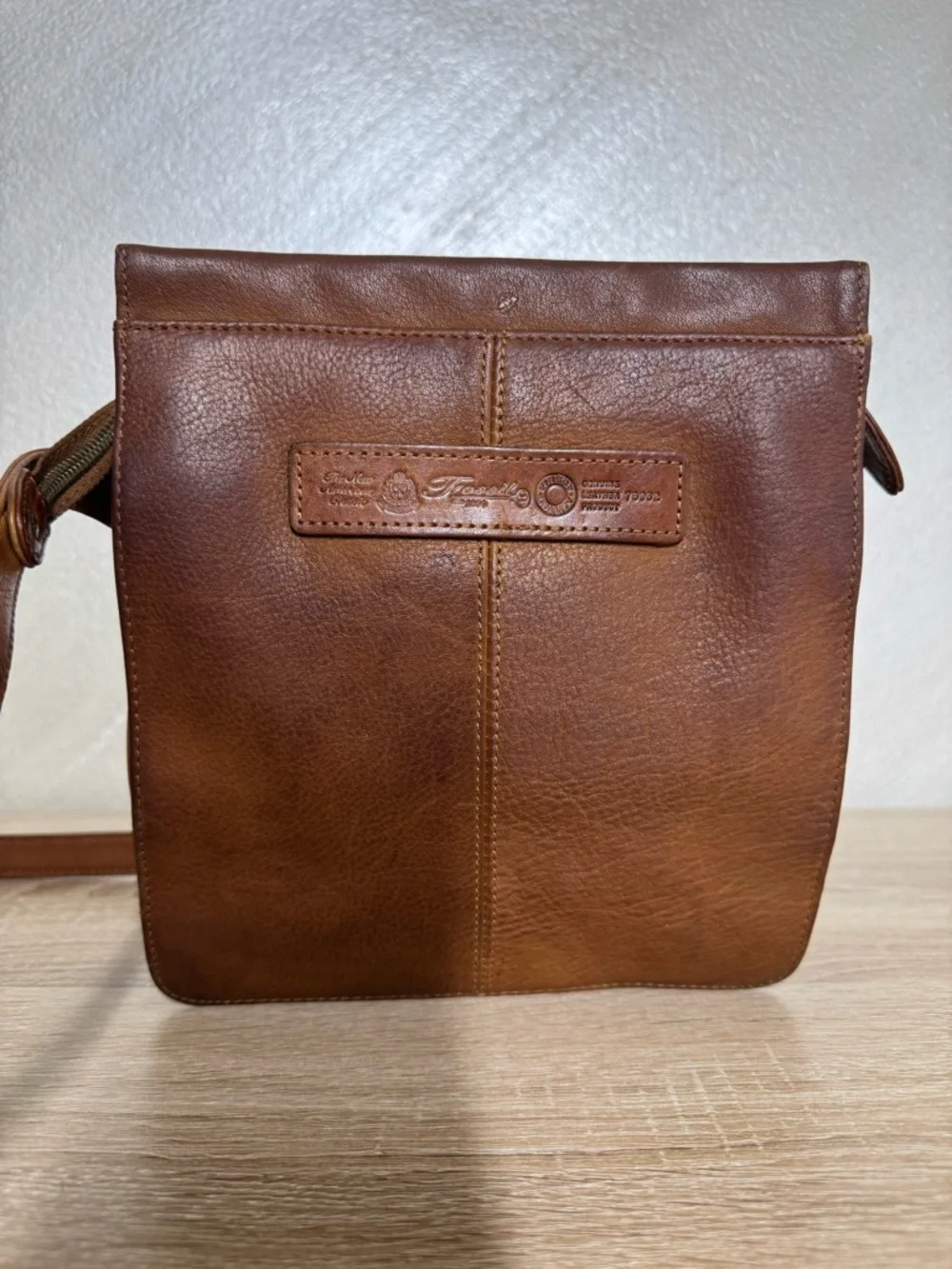 Fossil Vintage Brown Leather Crossbody Organizer Purse